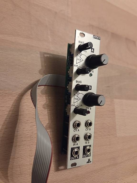 Strumenti musicali: Intellijel uVCA 2 – Usato da Zürich venduto da Flvr 2