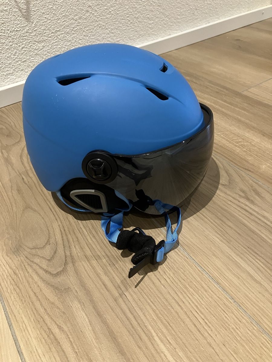 Casques: Skihelm – D'occasion à Russikon par MirjamE008 1