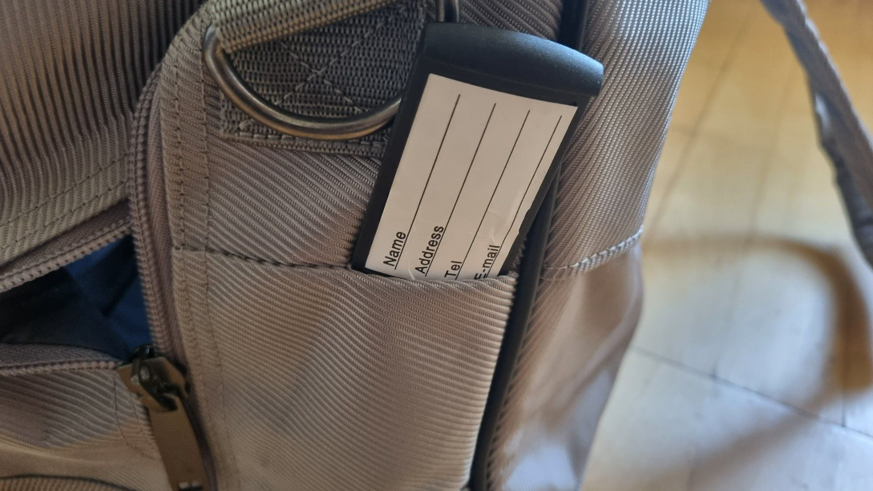 Taschen: TITAN Reisetasche silbern, 1x gebraucht – Gebraucht aus Wohlen AG von stephanieAG 2