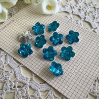 10 Knopfe Perlen hell blau bleu Blumen fleurs boutons perles
