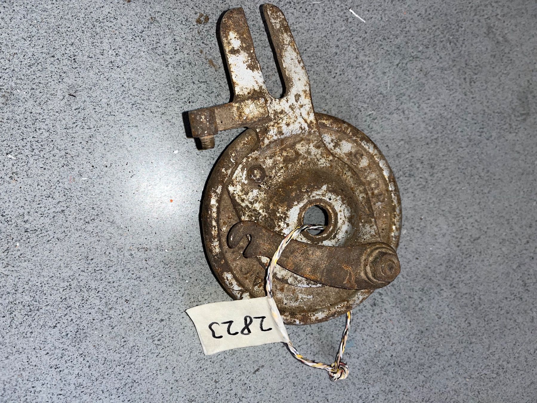 Sachs Parti ricambio per ciclomotori: Sachs Mofa Bremsankerplatte – Usato da Fahrni b. Thun venduto da berger_tuning34