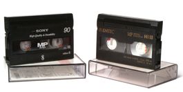 2 Stk. leere Video8 / 8mm Videocassetten / je 90 Minuten