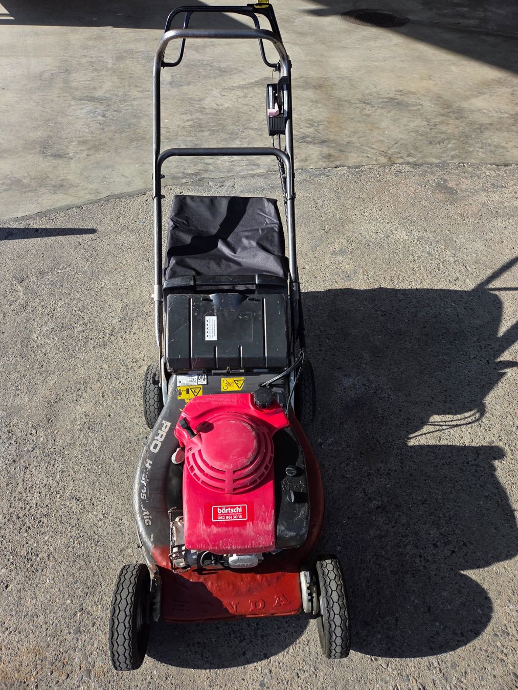 Honda Tondeuses à gazon: HONDA Rasenmäher HRD 536 Pro Hydrostatic – D'occasion à Schnottwil par sodiadi 1