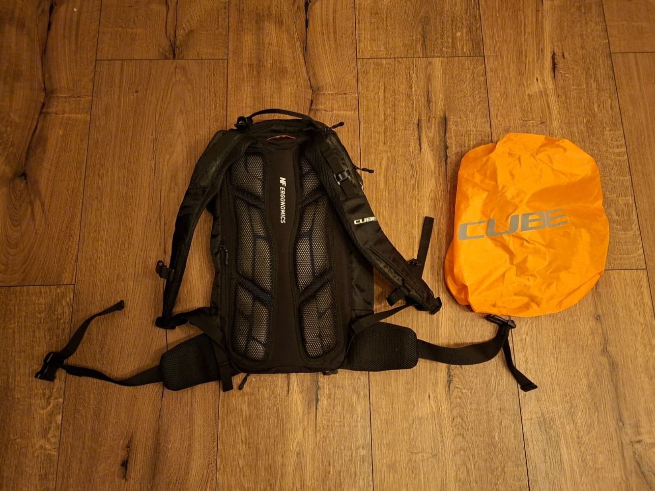 Cube Zaini: Cube ATX 22 Bike Rucksack – Usato da schönenwerd venduto da Hard-Ware 2