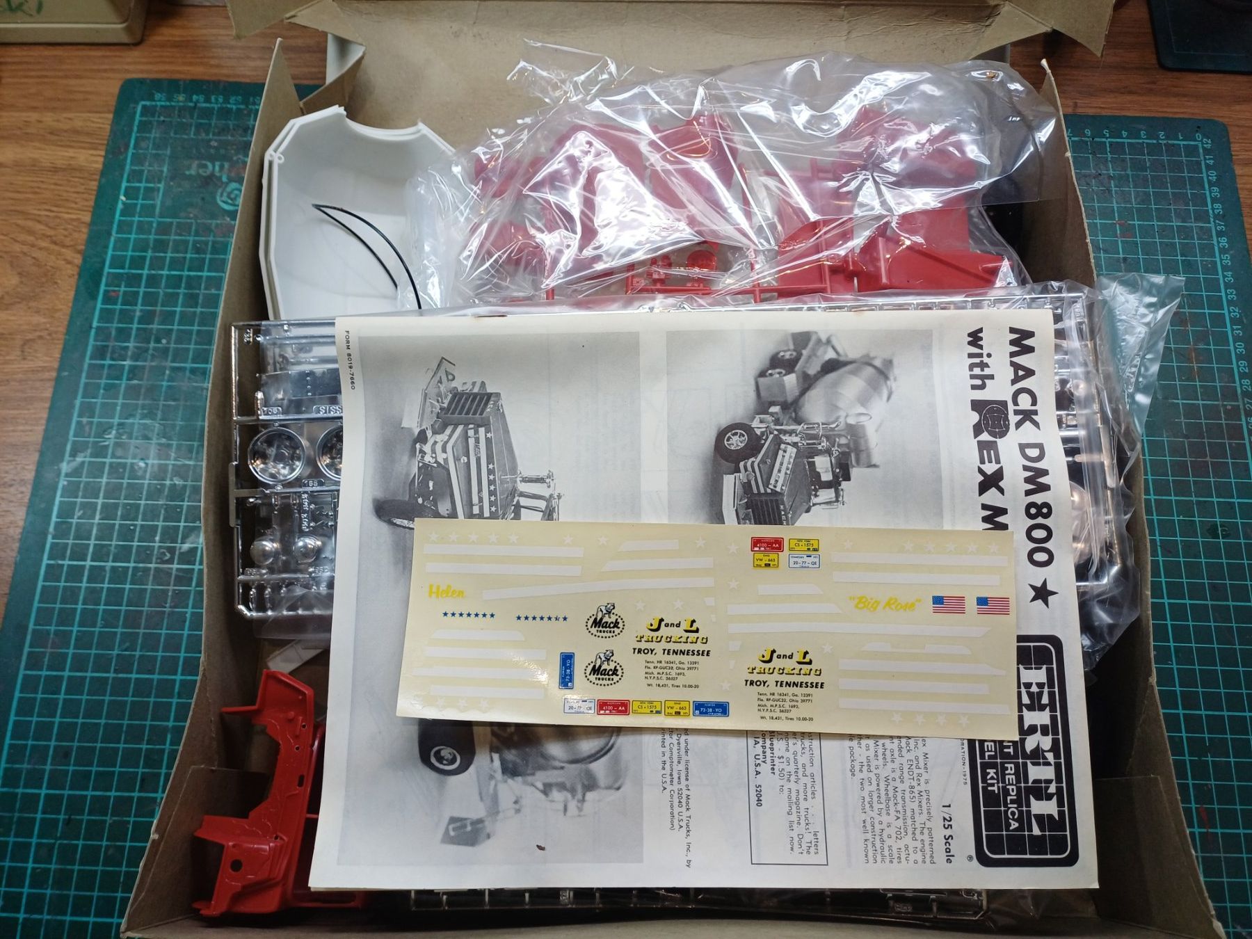 Kit di modellismo & Modellini statici: Mack DM 800 mixer – Nuovo e nell'imballaggio originale da Ardon venduto da Gaillardc 1