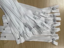 Reissverschlüsse   10 Stk 40cm     spiral    neu