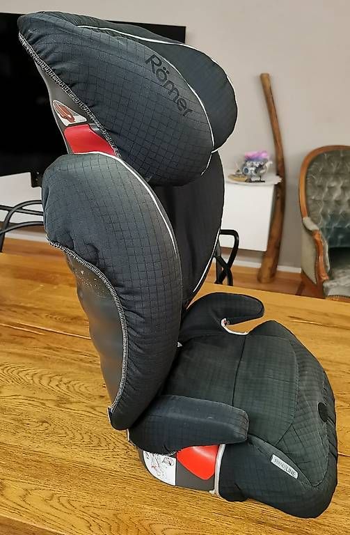 Britax Römer Sièges auto: Seggiolino auto Römer – D'occasion à Golino par emi_6l62 1