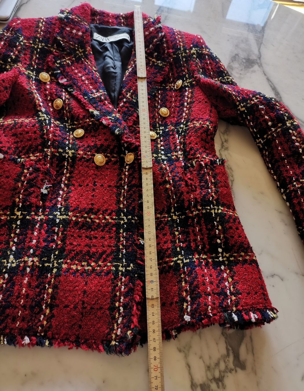 Zara Giacche: Zara Karo Boucle Blazer  – Usato da Uerikon venduto da pink_flamingo 7