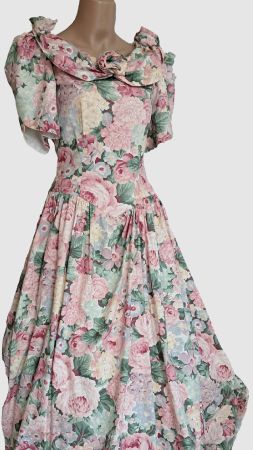 langes Blumenkleid Vintage Trachtenkleid 90er Jahre hell S
