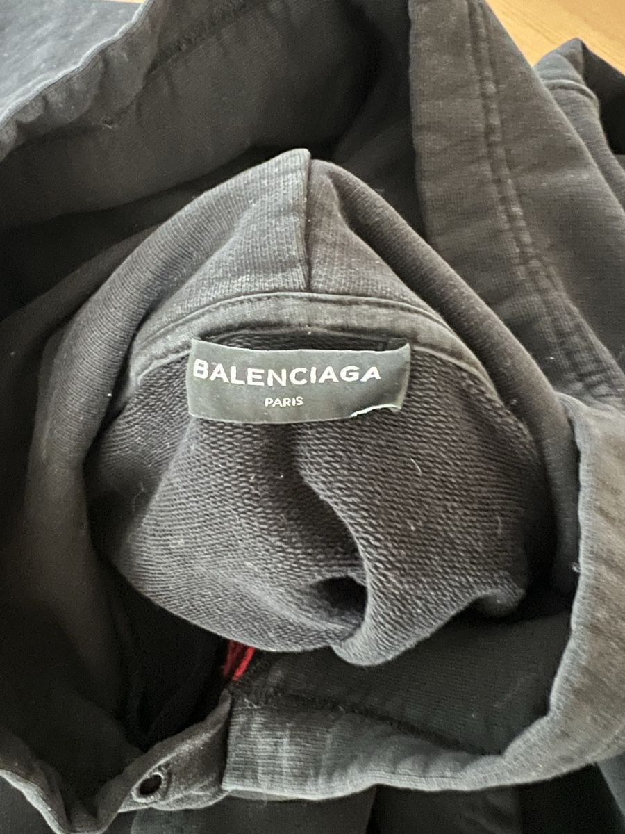 Balenciaga Maglioni & Felpe: Balenciage, hoodie oversized, size M – Usato da Zürich venduto da son_f7qw 3