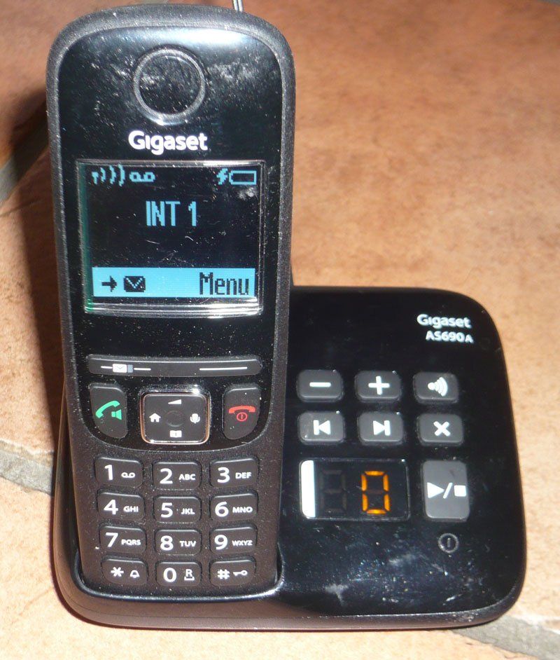Gigaset Telefoni: Gigaset AS690 A – Usato da Ruggell venduto da Btt 2