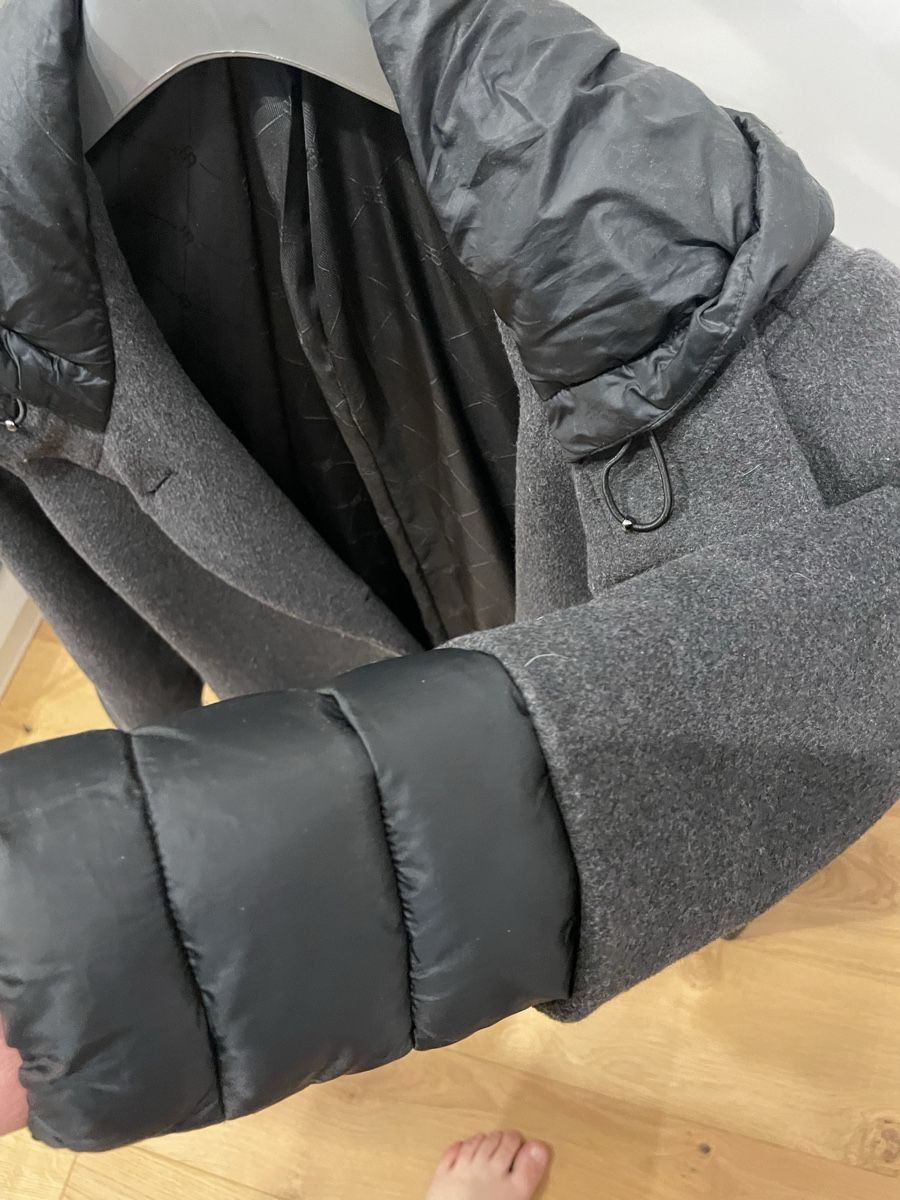 Esprit Cappotti: Mantel von Esprit, Grösse L, Grau, mit Kapuze – Usato da Aristau venduto da cherry-berry 1