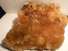 KRISTALL-ORANGER MINERALSTEIN,--12 x 11 x 6 CM,--SEHR SCHWER