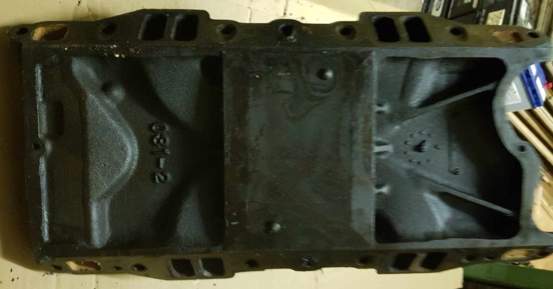 Mopar Tutti pezzi di ricambio auto: Mopar Small Block Intake 318 – Usato da Niedergösgen venduto da usc_tt5r 3