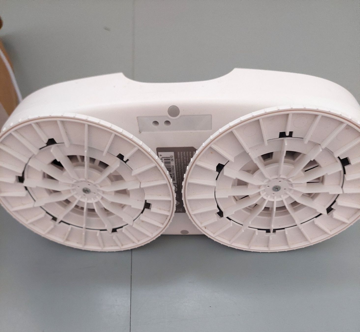 Altro per la casa: Festerroboter – Nuovo (secondo la descrizione) da Sachseln venduto da Blauseidina 2