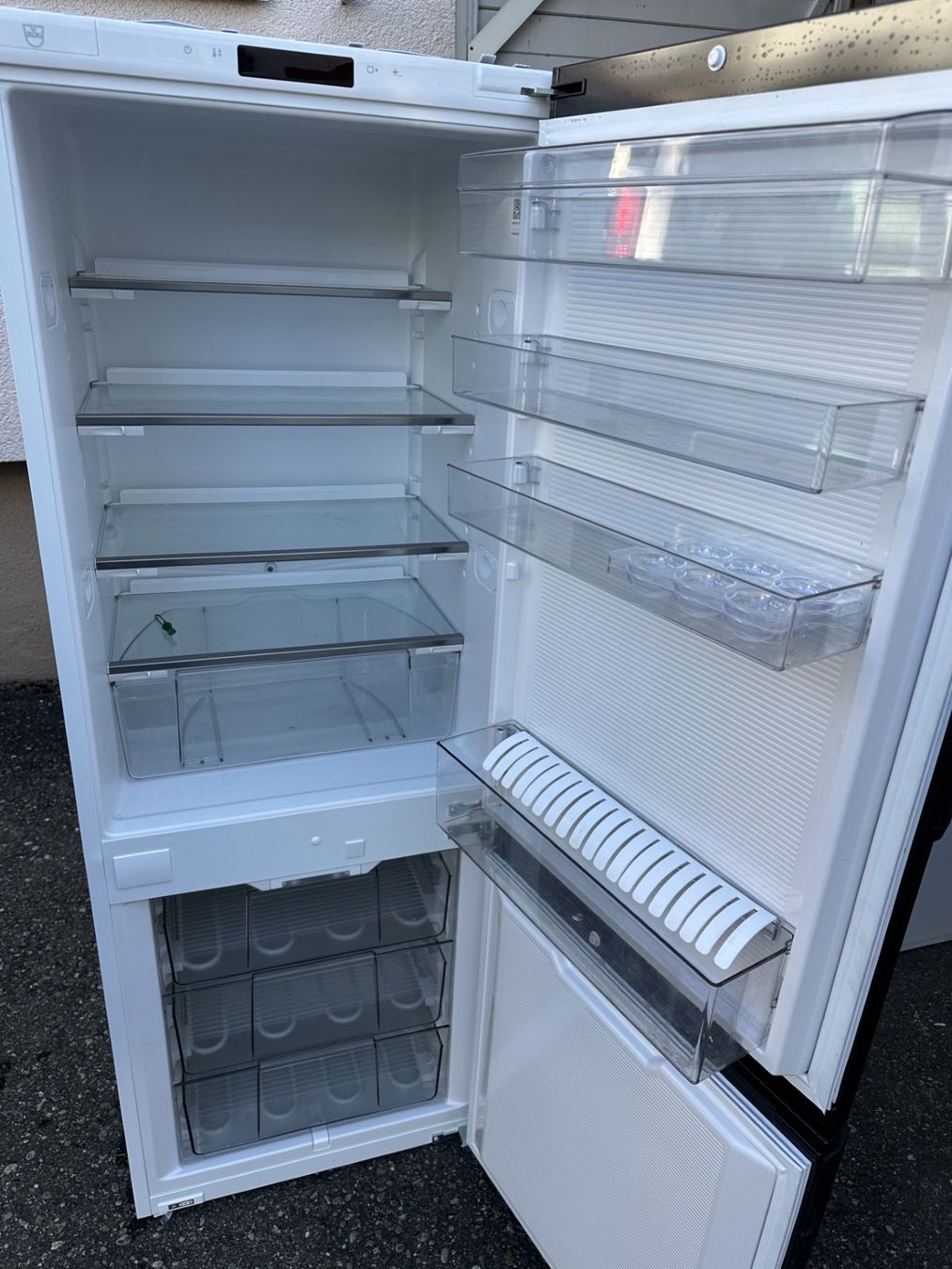 V-Zug Kühlschrank: V-Zug Kühlschrank Höhe 152cm. – Gebraucht aus Glattbrugg von ani1234 1