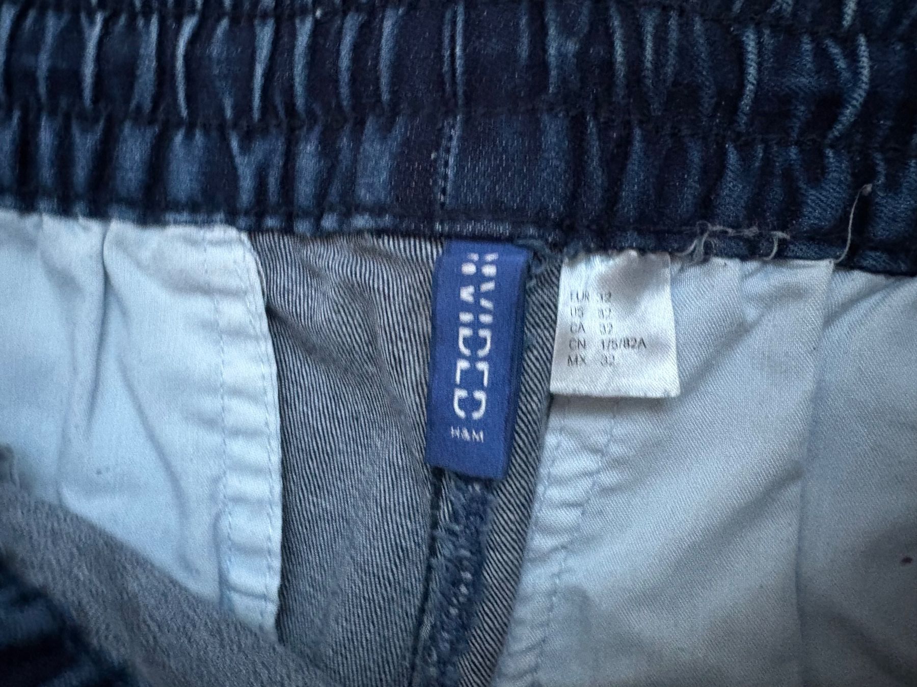 H&M Jeans: Herren Jeans von H&M Gr. 32 – Usato da Kreuzlingen venduto da ROMANR1 4