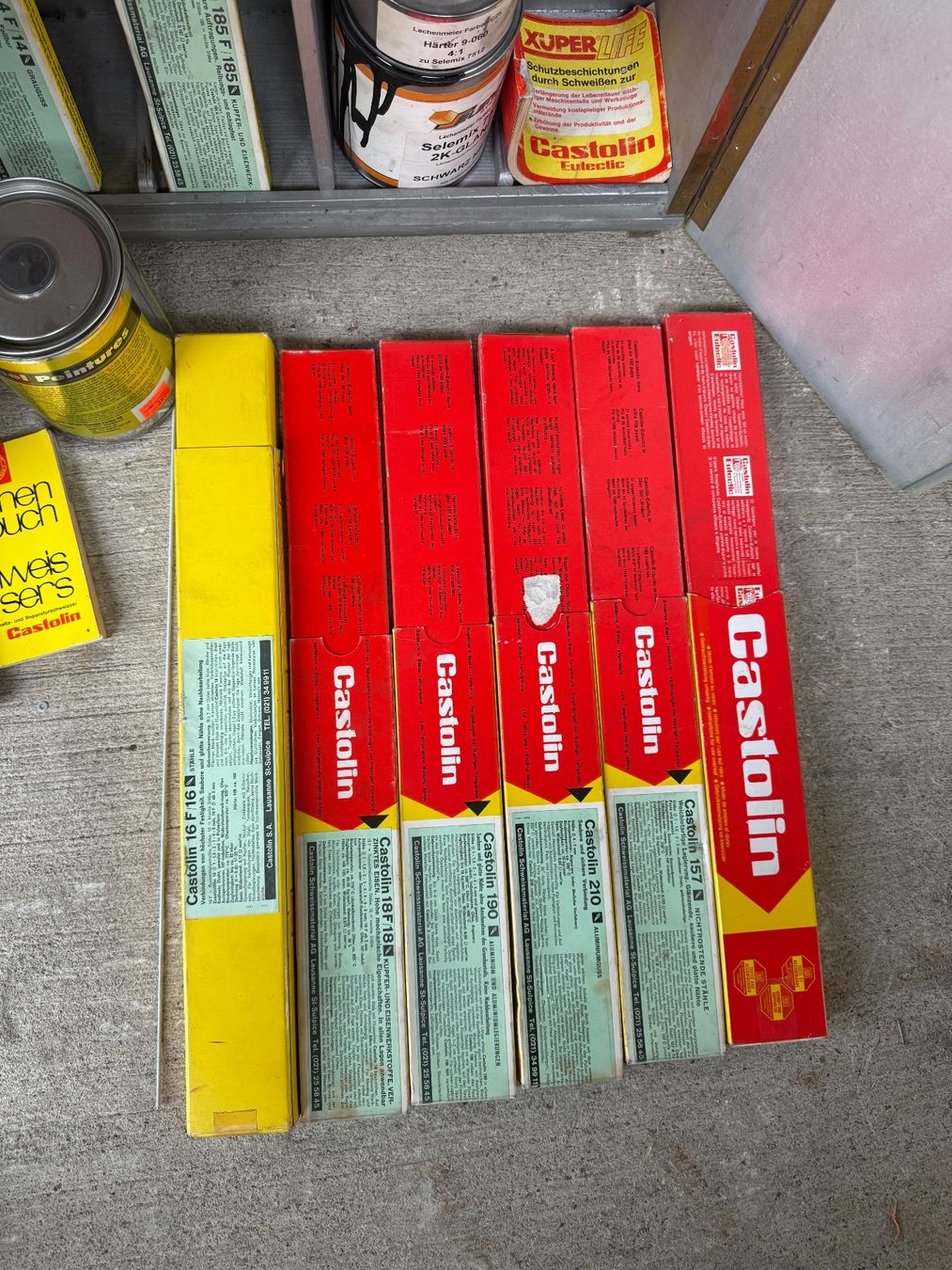 Saldatori: Castolin Lot/Schweiss Schrank – Usato da Fahrni b. Thun venduto da Schneiderlein55 5