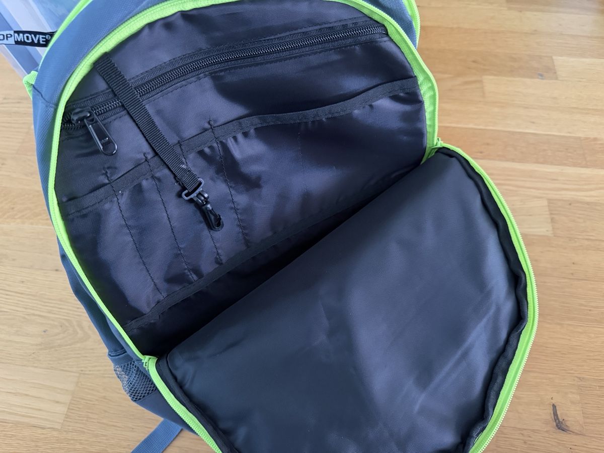 Sacs & sacs à dos: Neuer Schulrucksack mit Regenschutzhülle – Neuf avec emballage d'origine à Bettlach par Tradenet100 3