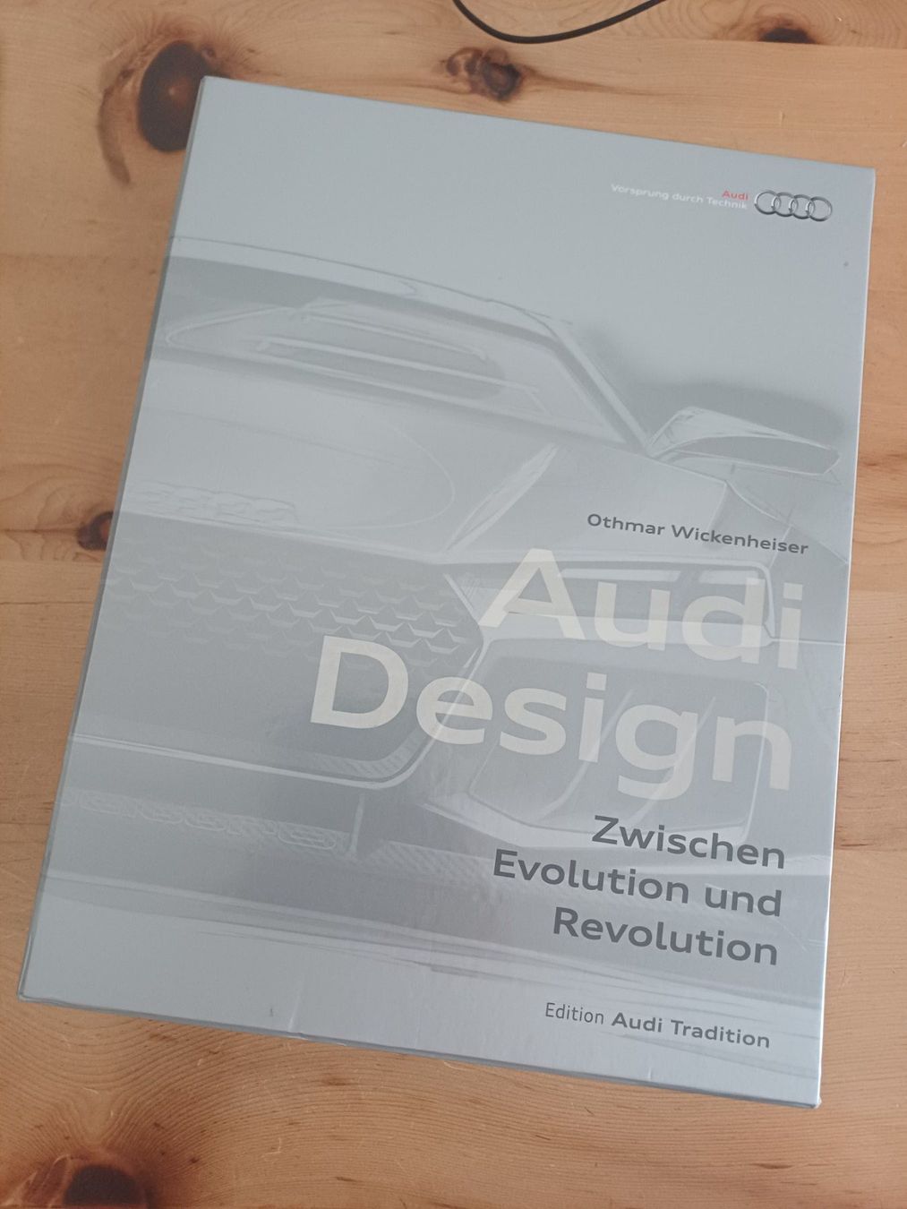 Libri: Audi Design: Zwischen Evolution und Revolution – Usato da Jona venduto da Rreto71