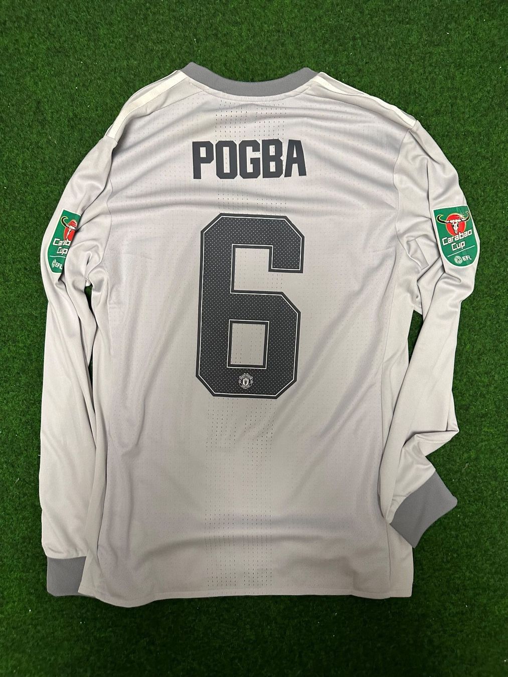 Adidas Canottiere & Pantaloni: Matchworn Manchester United – Usato da Chur venduto da Cdk1 1
