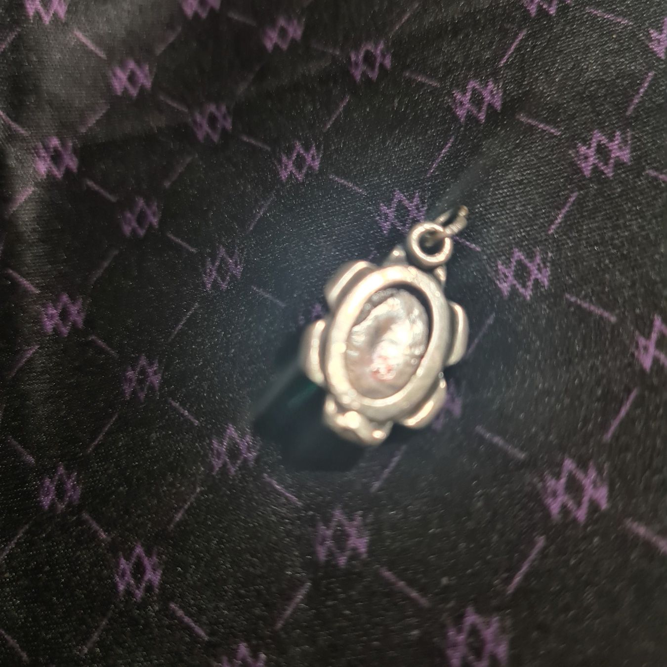 Pendentifs: Wundersschöner antiker Anhänger echter Bernstein + Silber – D'occasion à Basel par ivoli 3