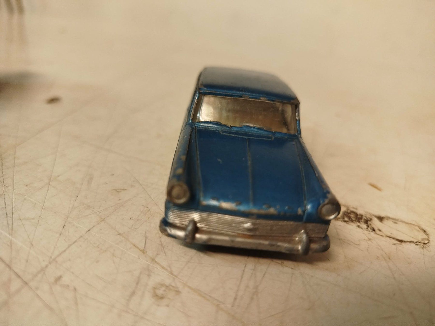Gama Modellautos: Gama Opel Record – Gebraucht aus La Chaux-de-Fonds von Emmaus2300CDF 1