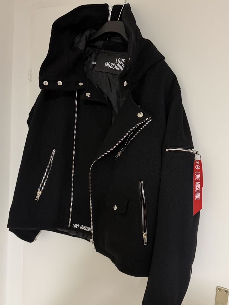 Moschino Giacche: Love Moschino 54 – Nuovo (secondo la descrizione) da Schaffhausen venduto da zemerflori1 5