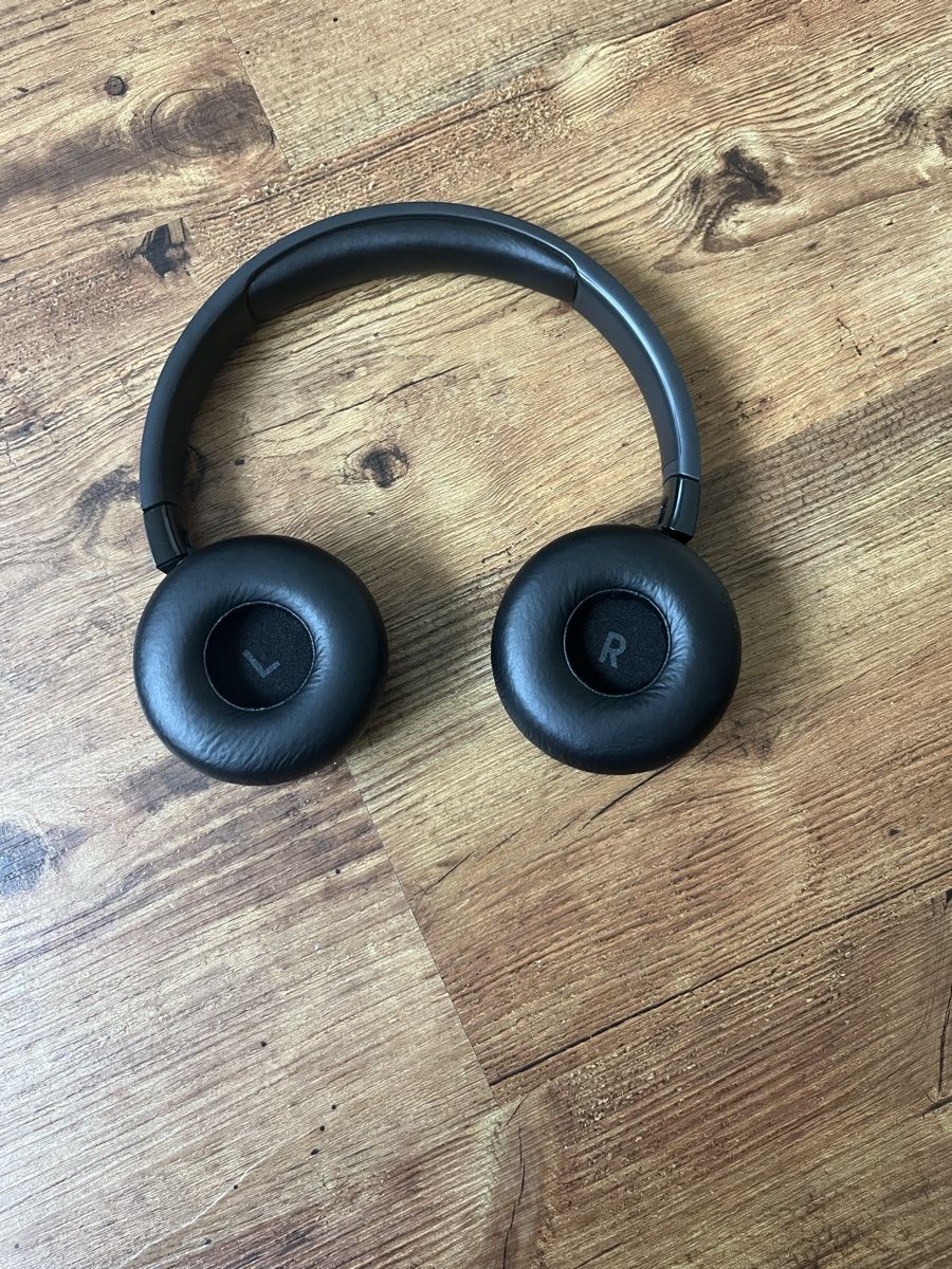 JBL Cuffie: JBL Tune 660 NC Kopfhörer schwarz  – Usato da Uznach venduto da eva_b2rj 1