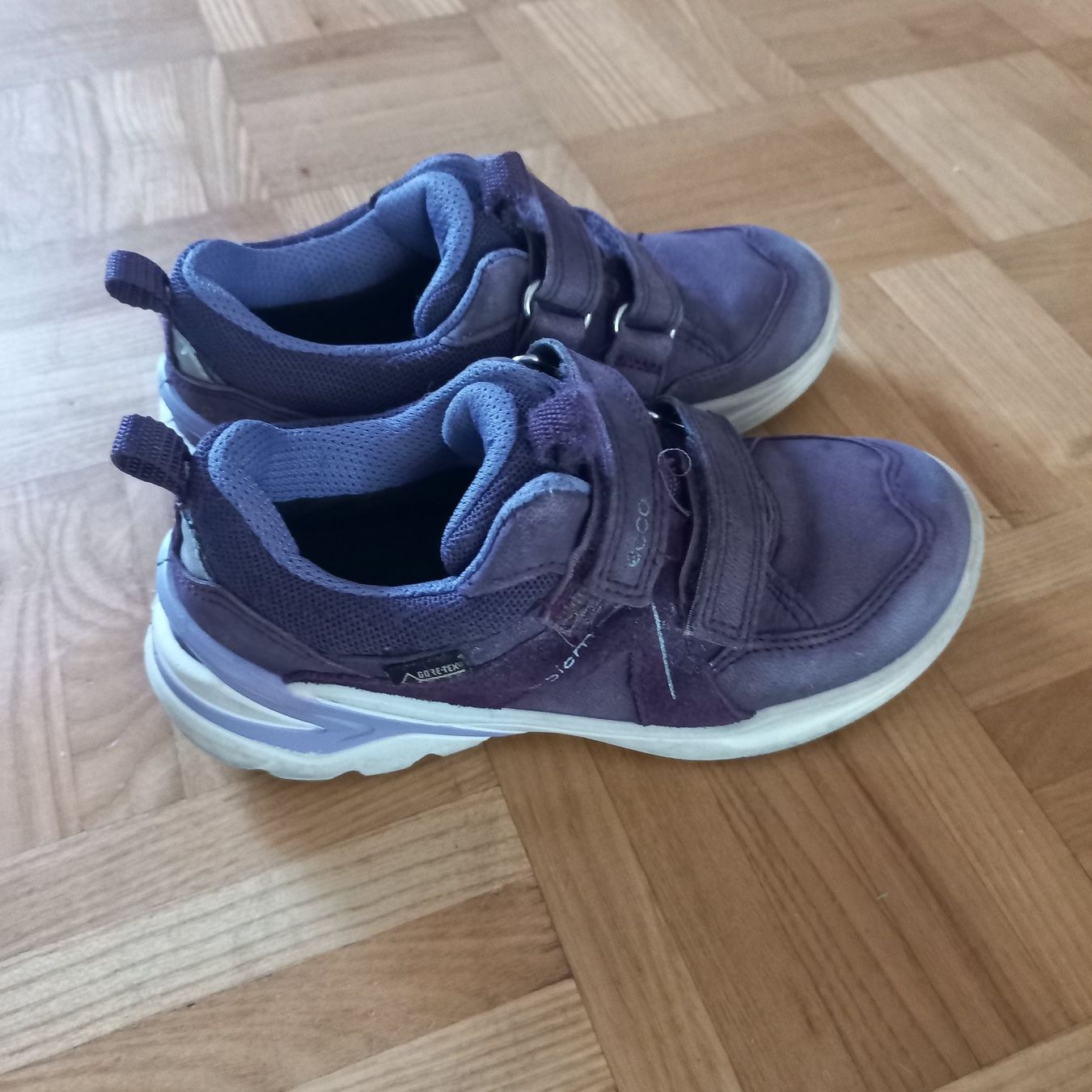 Ecco Scarpe per ragazze: Halbschuhe echte Leder gr.30 von Ecco – Usato da Bachenbülach venduto da enigmatic
