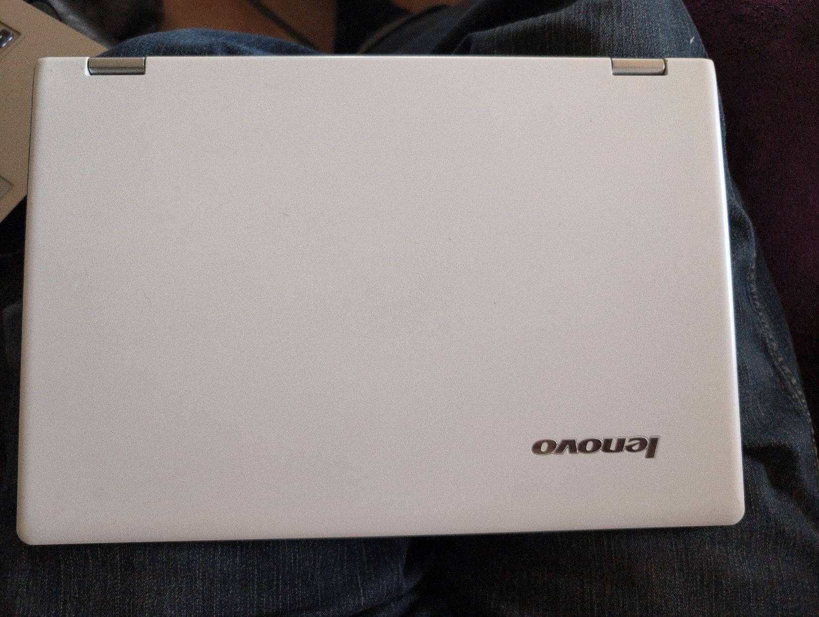 Lenovo Notebook: Lenovo Yoga Laptop & Tablet mit SSD & Touchscreen – Usato da Breitenbach venduto da Dribbel 3