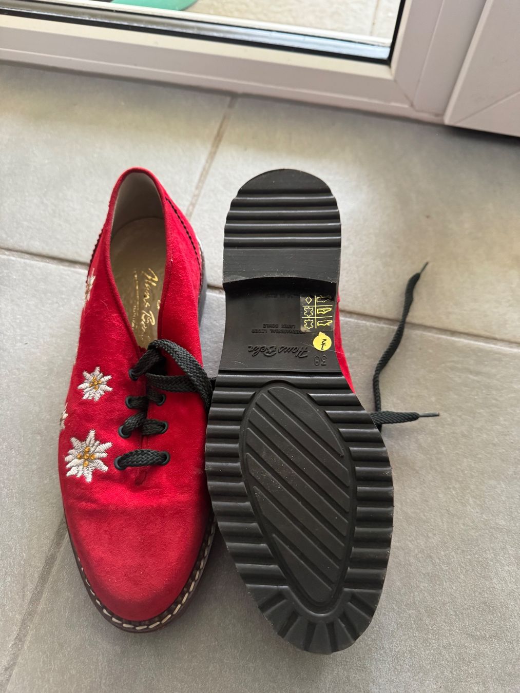 Scholl Scarpe da donna: Neue Wildleder Halbschuhe – Nuovo (secondo la descrizione) da Aesch BL venduto da Bia1 1