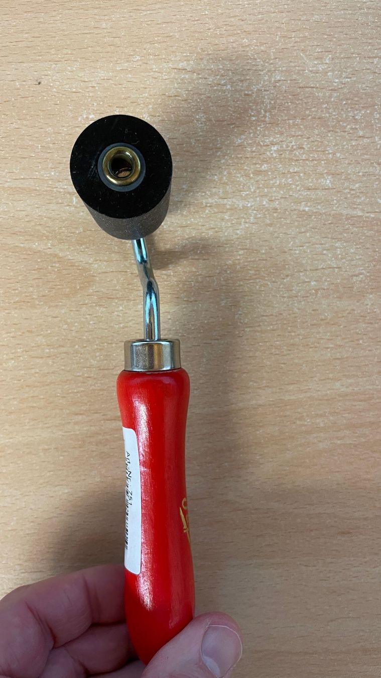 Tutti gli attrezzi: Andruckwalze Farbroller Handroller Folienroller Pajarito – Usato da Glattfelden venduto da cybermaxx 2