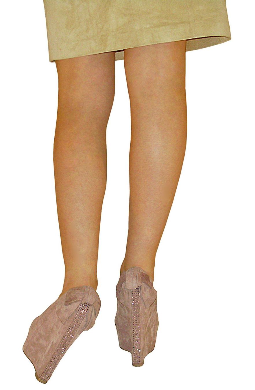 Damenschuhe: Pumps Luichiny Gr 39  in Altrosa – Neu und originalverpackt aus Horn von thatlooksgood 1