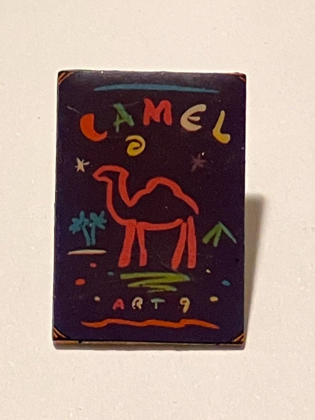 Placchette & Badge: 1 Pin Camel Art – Usato da Basel venduto da djwwpp