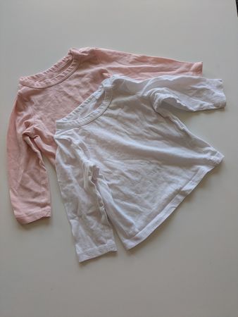 2x leichte Shirts Baby