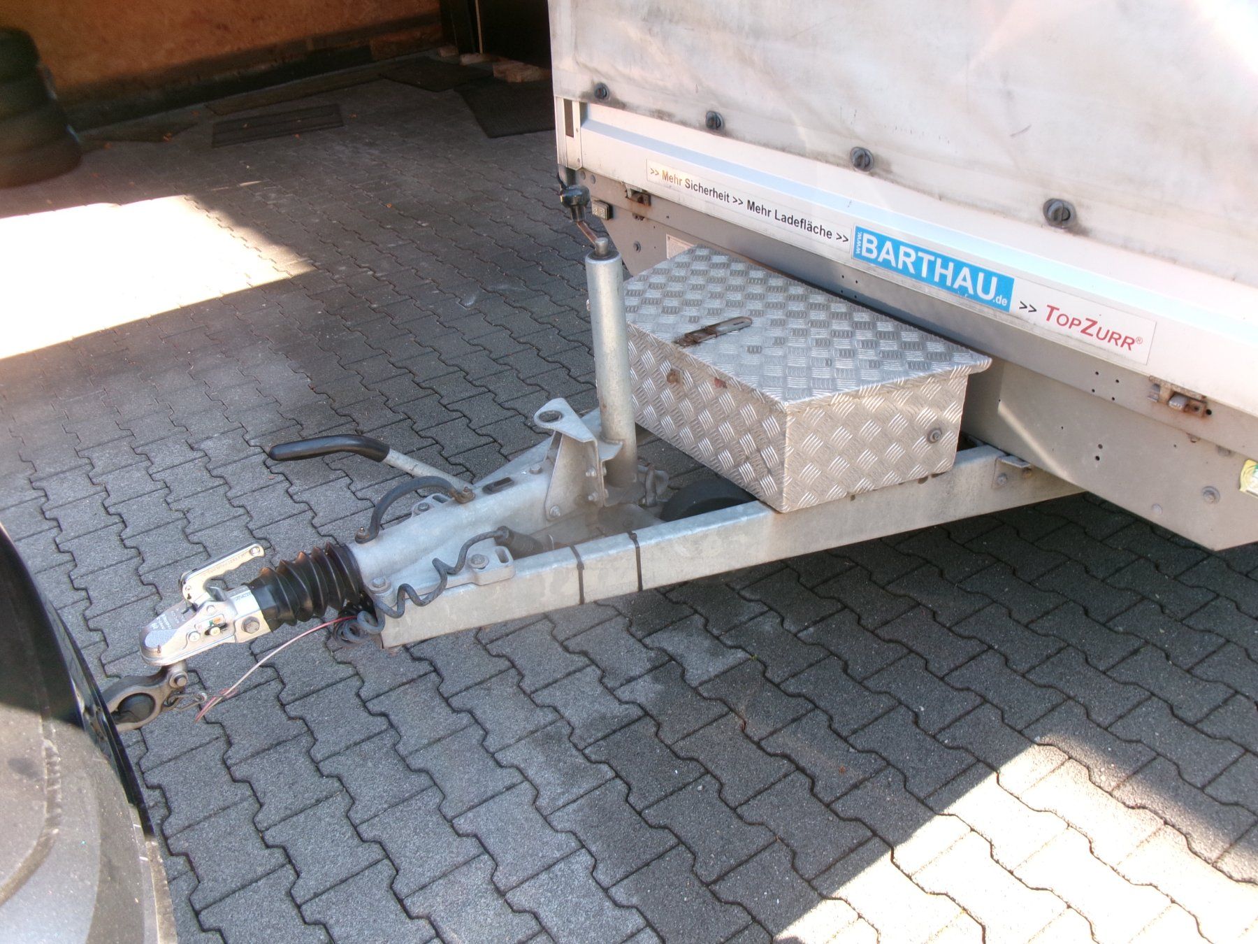 Rimorchi: Anhänger mit Blache  3500 Kg. – Usato da Muhen venduto da Bschaf 3