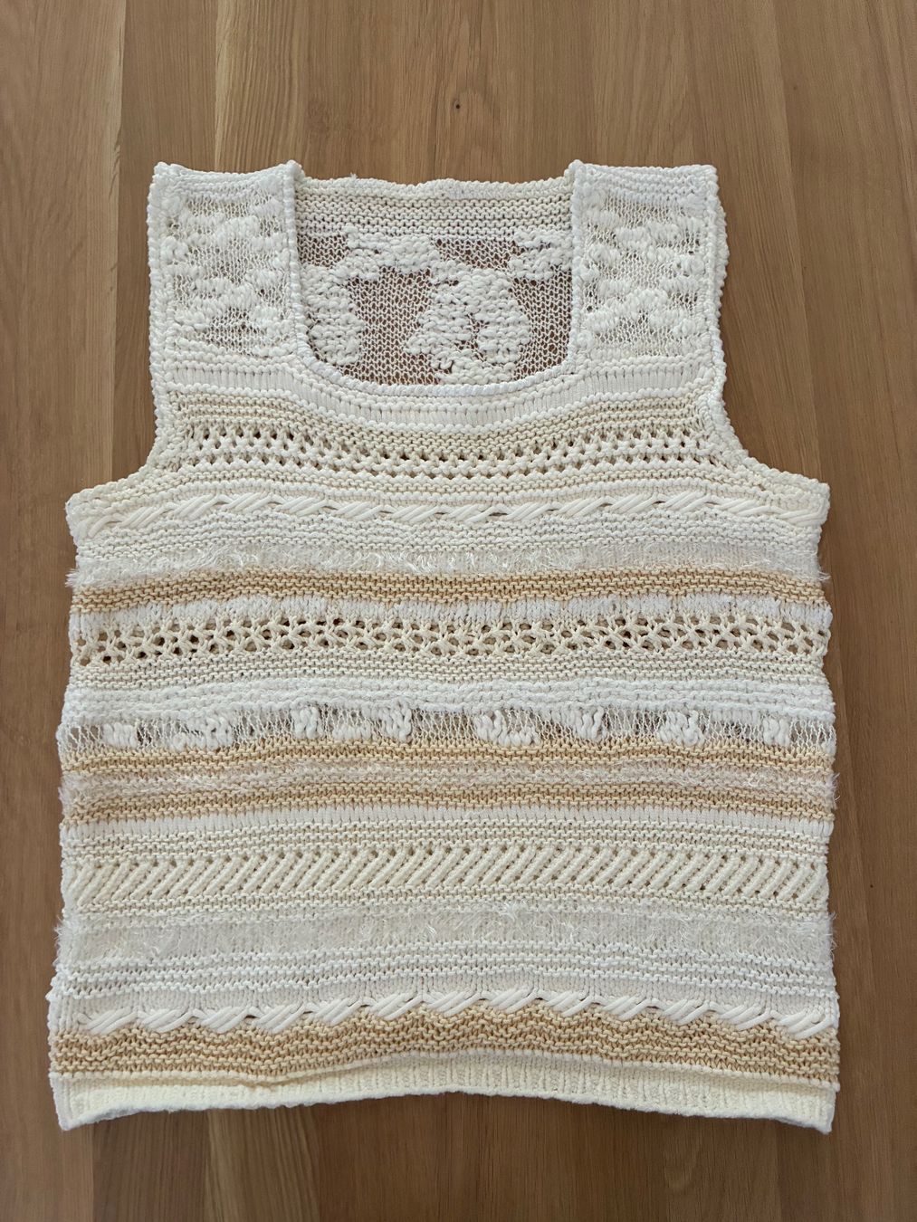 Tops: 3 Damen-Tops handgestrickt Grösse M – D'occasion à Baar par Johan016 1