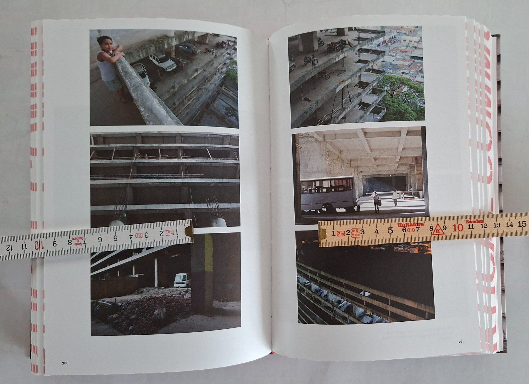 Libri: Torre David Informal Vertical Communities / ETH Zürich – Usato da Opfikon venduto da Diversamente 5