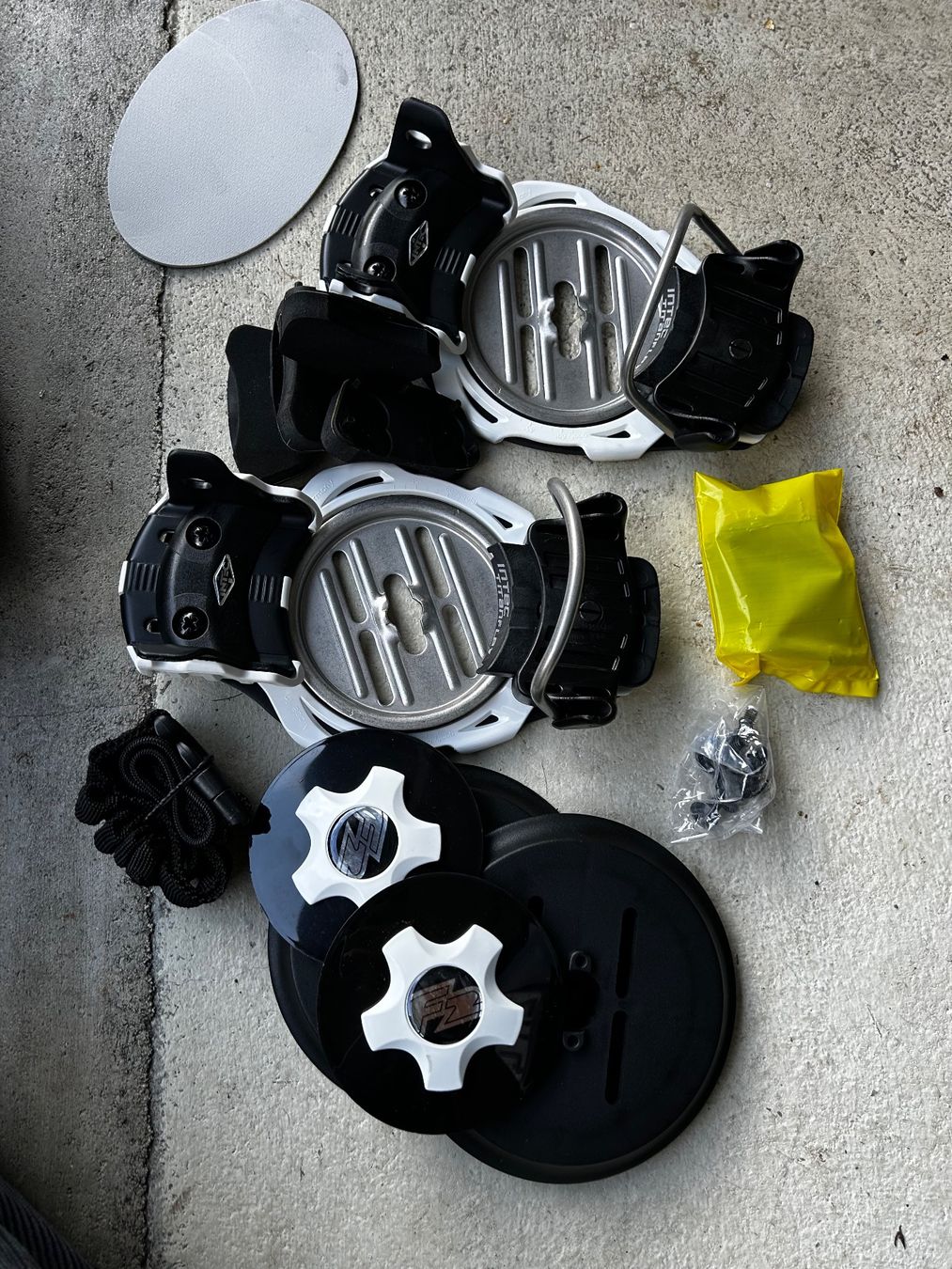Attacchi: F2 Snowboard Bindung – Nuovo e nell'imballaggio originale da Winterthur venduto da af25io 1
