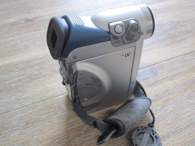 Canon Camcorder: Canon MV5i Camcorder – Gebraucht aus Ehrendingen von spanky11 3