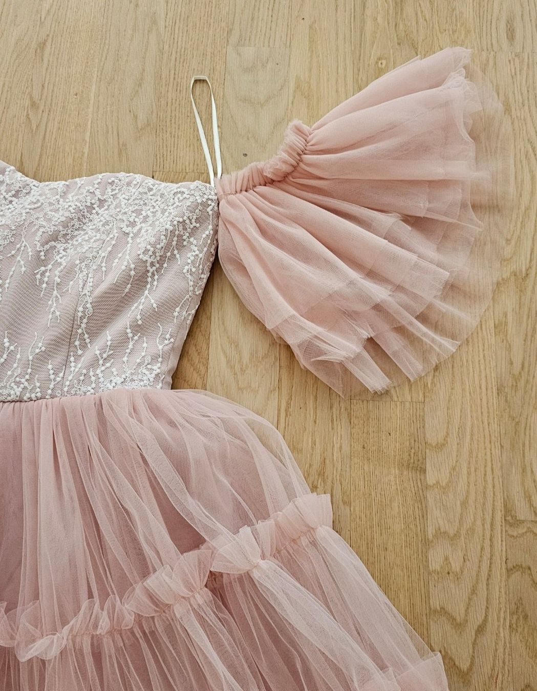 Kleider: Cocktailkleid/ Party Kleid Gr M – Gebraucht aus Birr von V-K 2