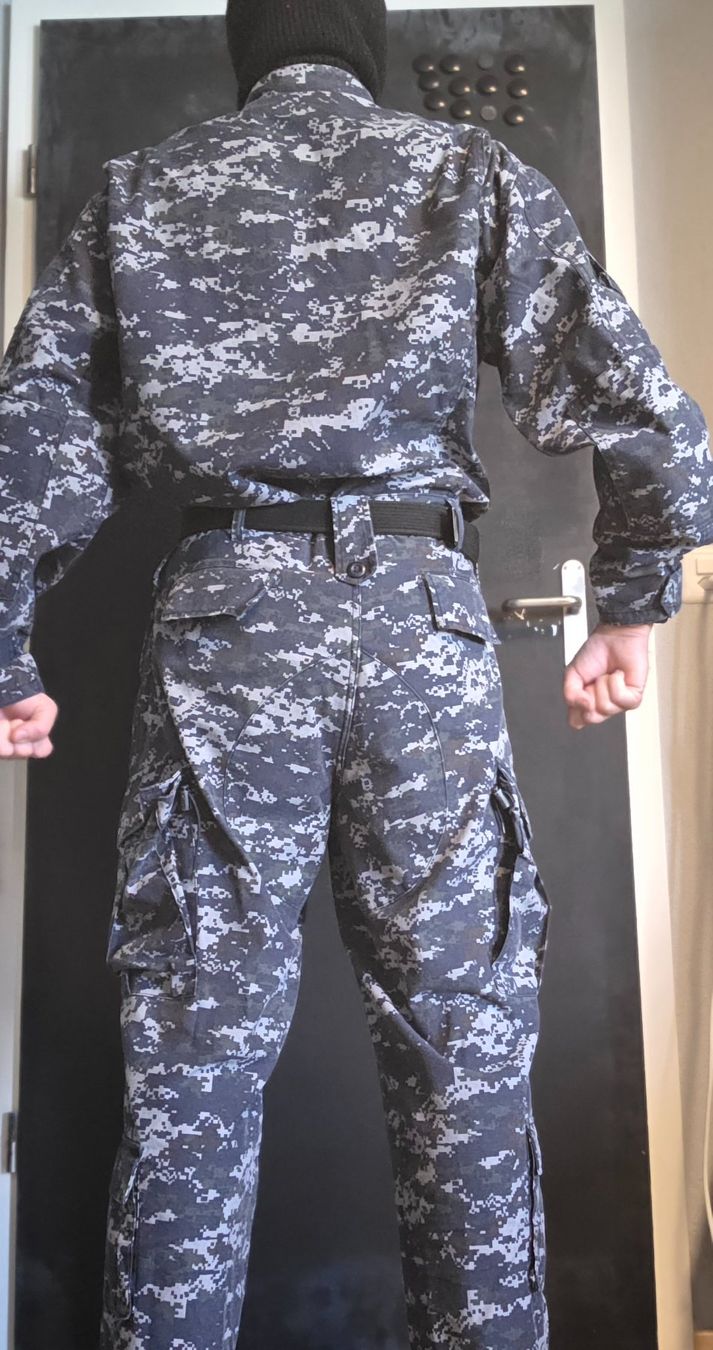 US Army Uniformi: Kampfhose und Hemd US Navy NWU Type I L Large – Usato da Jonen venduto da EFT-Fence-TRADER 5