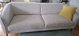 Sofa mit Stoffbezug hellgrau 2.5 Sitzer guter Zustand