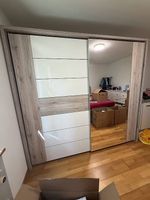 Schrank