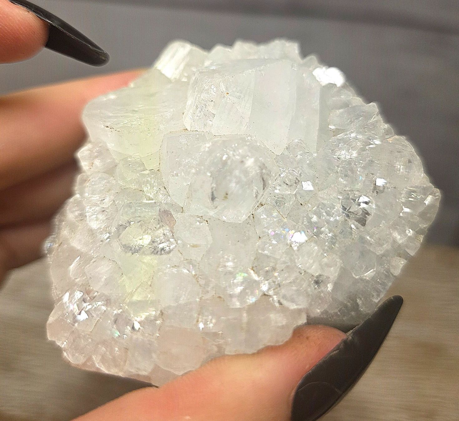 Minerali & Pietre curative: Apophyllit Stufe 203g – Nuovo e nell'imballaggio originale da Matzingen venduto da Shay_Crystalz 1