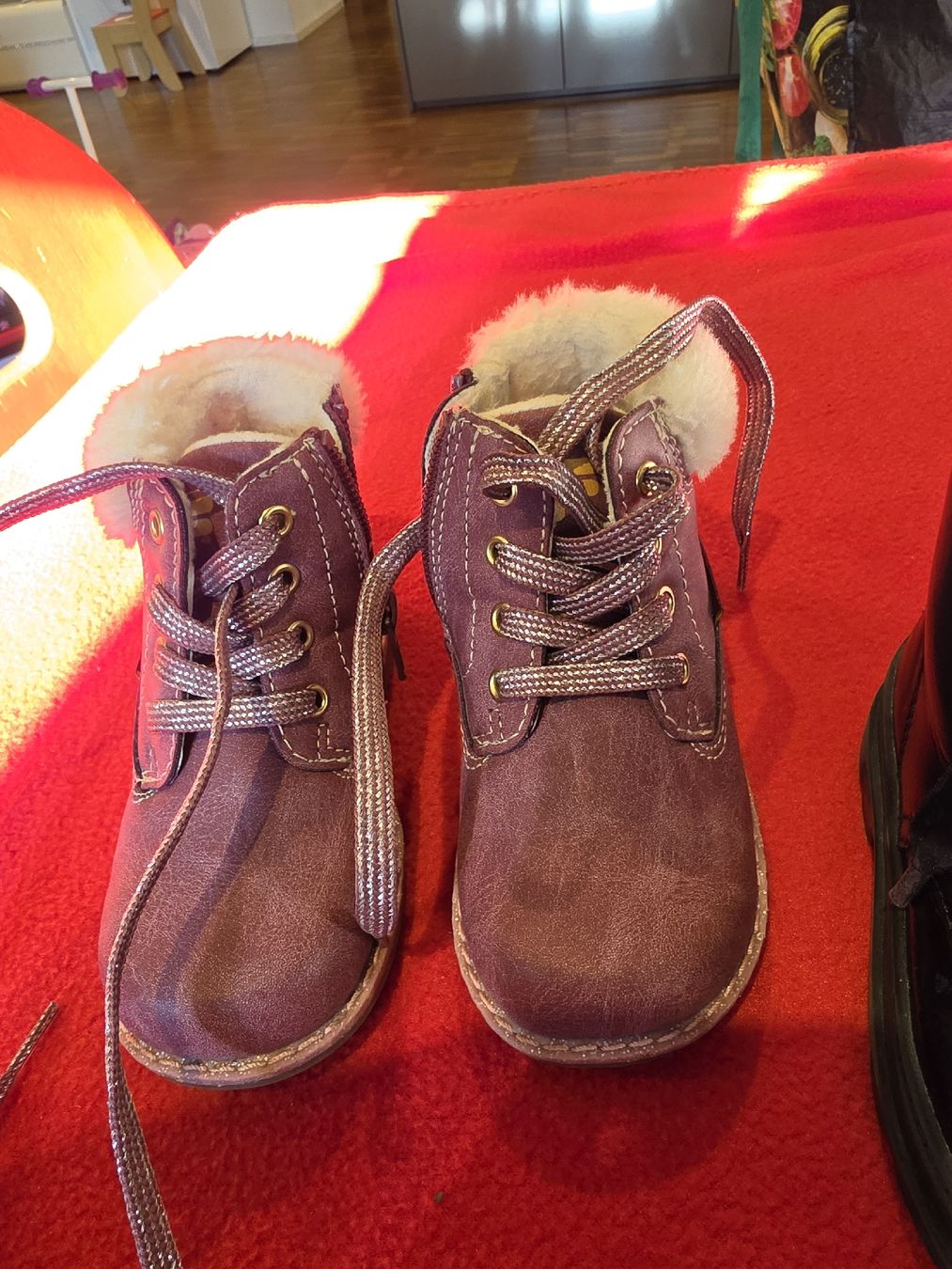 Chaussures filles: Schuhe Gr 22 – D'occasion à Diepoldsau par Likily 3