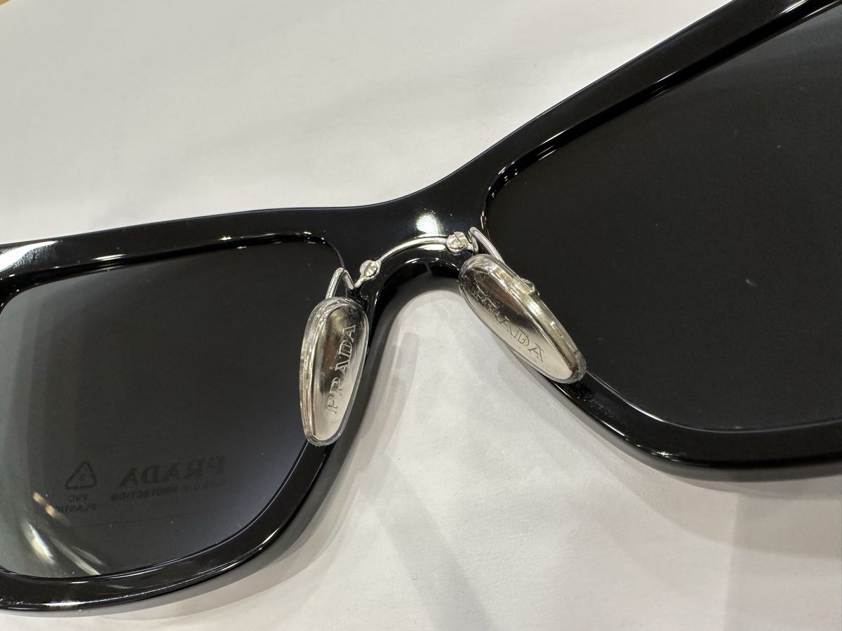 Prada Brillen & Gläser: Prada Sonnenbrille SPR 21Y – Neu und originalverpackt aus Muralto von Brillen-outlet 1