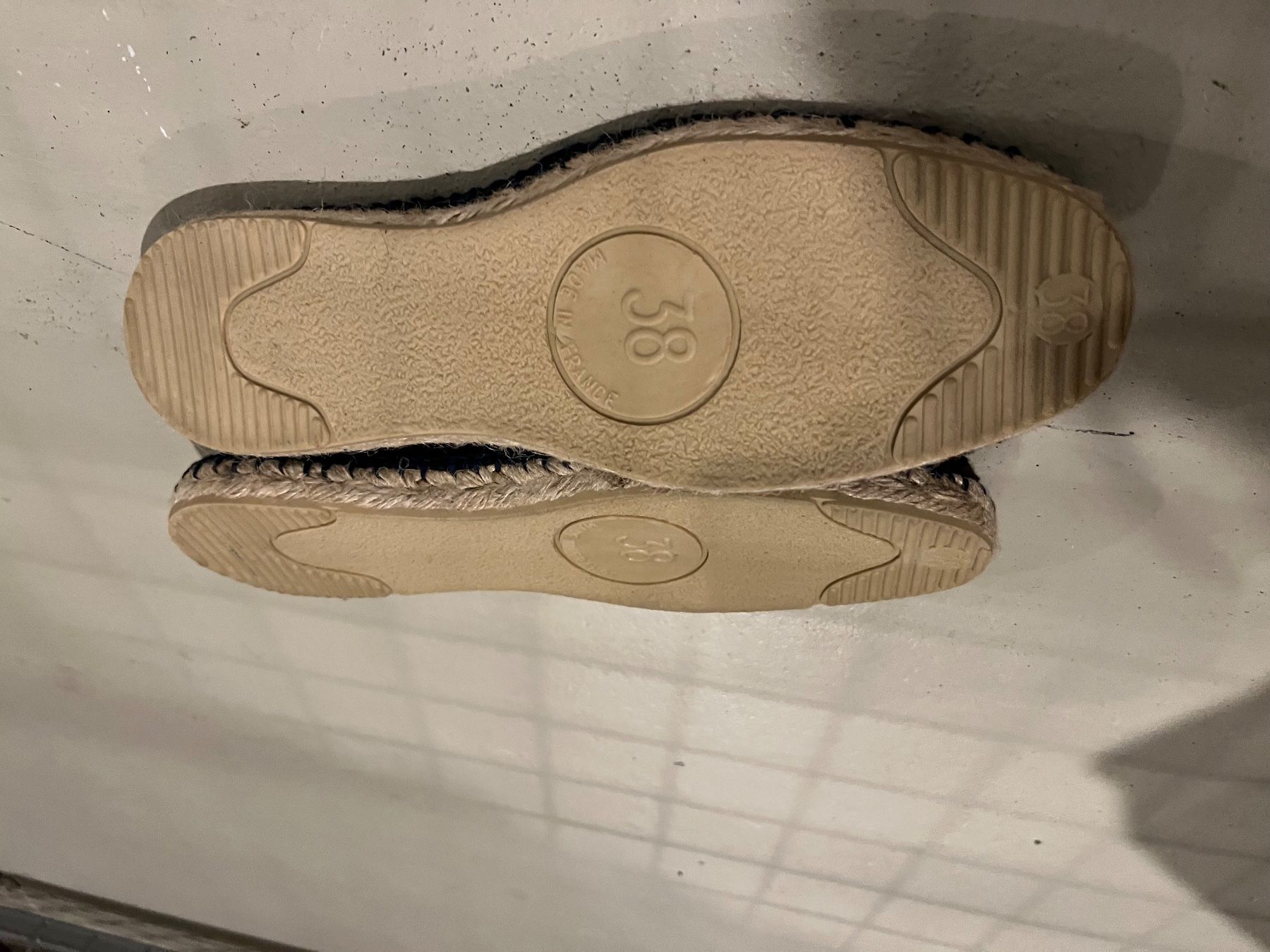 Damenschuhe: Damenschuhe Espadrilles dunkelblau Grösse 38 – Neu (gemäss Beschreibung) aus Zürich von Bora_0506 1