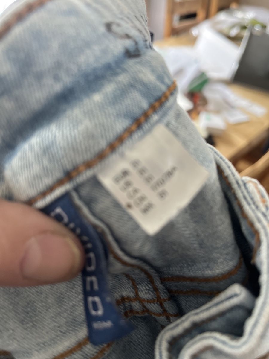 Jeans: Pantalon taille 31 pose 40 Doryan – Gebraucht aus Veyrier von kimedovapa 1